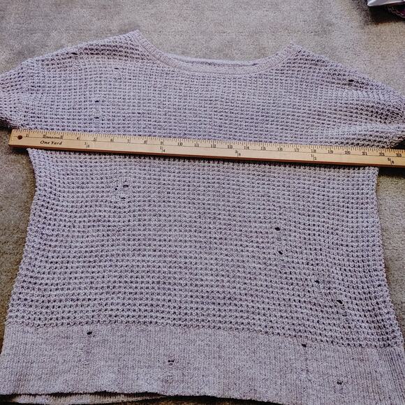 American Eagle Light Purple NWT NEW Distressed Top Sweater Size Small Soft - Picture 3 of 11